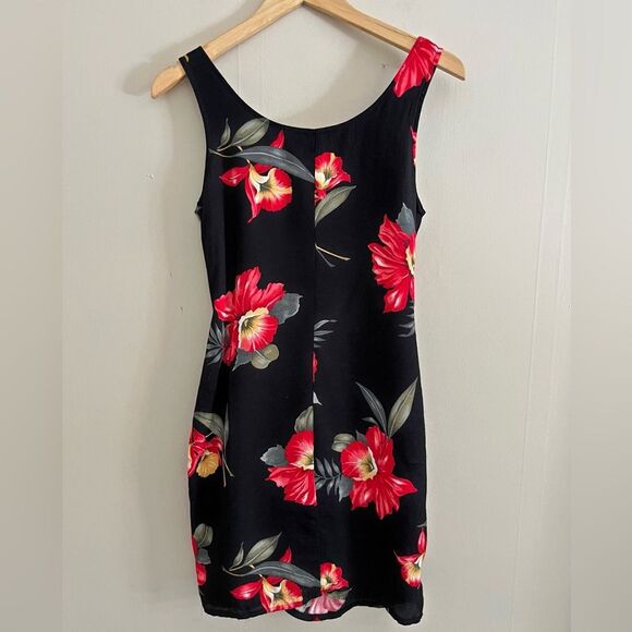 Vintage La Belle 90s Black Floral Rayon Dress S Red Hibiscus Tropical Tie Waist - Picture 8 of 8